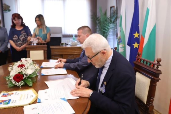 Brunate e Tryavna unite nel nome della cultura: un gemellaggio storico promosso nel segno di Pencho Slaveykov